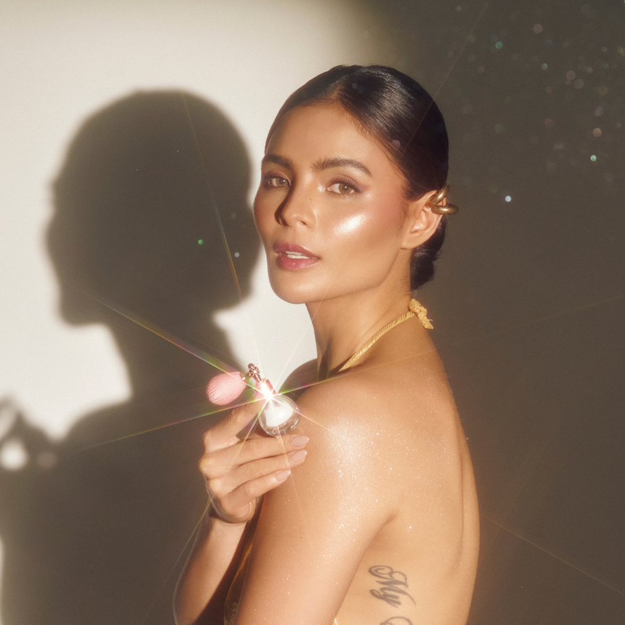 RSG X LOVI Skin Poetry Shimmer Spray l Includes a Free Refill - Ready Set Glow PH